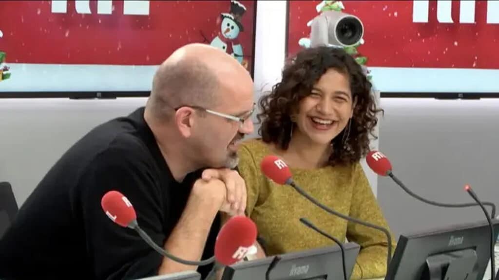 Jessica Pirbay en interview au micro de RTL